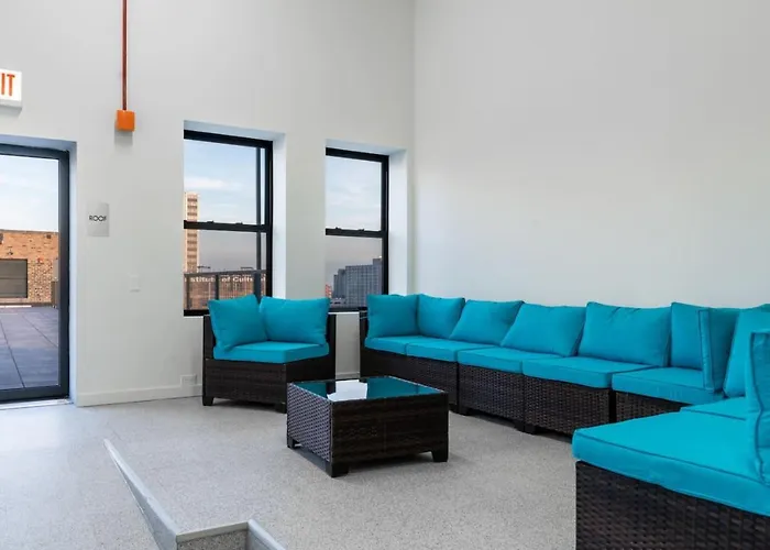 Artistic Loft Rooftop Uptown Montrose Gymwfh