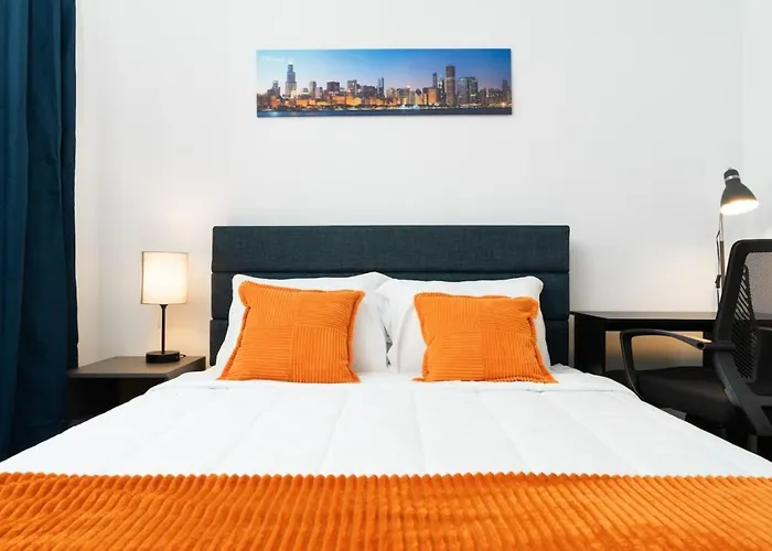 Artistic Loft Rooftop Uptown Montrose Gymwfh * Chicago